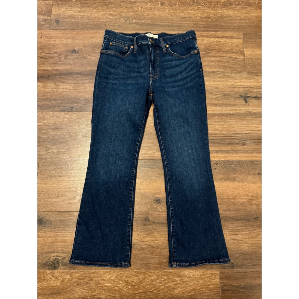 Madewell Mid-Rise Kick Out Jeans Dark Wash Blue Flare Denim Size 30 - Picture 4 of 9